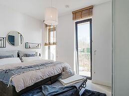 Villa in Zeewolde With Private Jetty