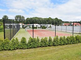 Majestic Villa in Zeewolde With Garden