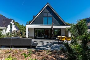 Beautiful Villa With Extensive Wellness