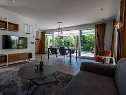 Beautiful Villa With Extensive Wellness