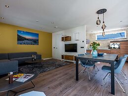 Beautiful Villa With Extensive Wellness
