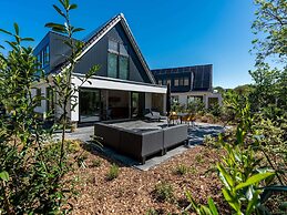 Beautiful Villa With Extensive Wellness