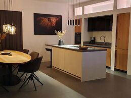 Waterfront Villa, Forest & Golf Club