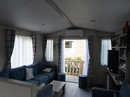 Chalet in Renesse Near Sandy Beaches