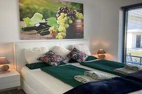 Exclusive Villa With Boat Terrace