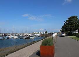 Modern Escape by the Marina