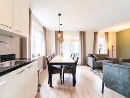 Cozy Retreat With Parking