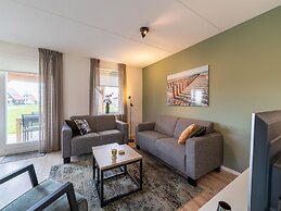 Cozy Retreat With Parking