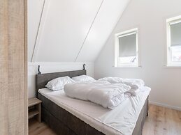 Coastal Getaway w/ Sauna