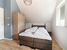 Coastal Getaway w/ Sauna
