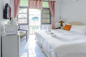 High5 Guesthouse