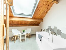 Tranquil Goirle Countryside Home