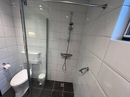 Charming Holiday Home With Wifi