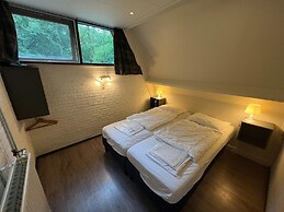 Charming Holiday Home With Wifi