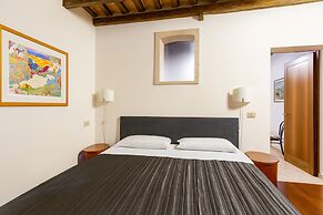 The Balcony Suite -Piazza del Campo View