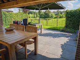 Dwingeloo Farmhouse Retreat