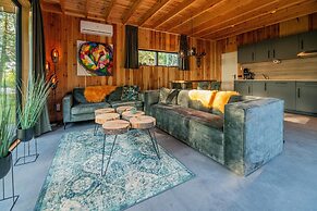 Luxury Wellness Lodge for a Couple