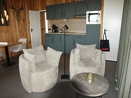 Wellness Retreat With Private Hot Tub