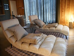Wellness Retreat With Private Hot Tub