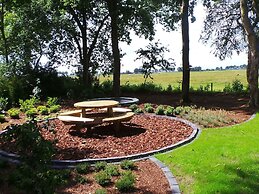 Fine Vacation Home Near Lemelerberg