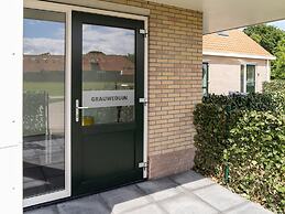 Group Apartment Ameland Near Nes