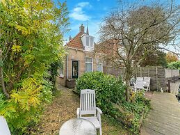 Waterside Stay With Private Jetty