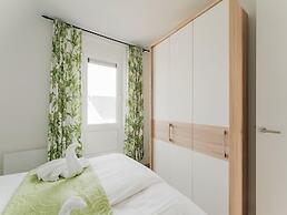 Holiday Home in Stavoren by Private Jetty