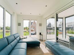 Holiday Home in Stavoren by Private Jetty