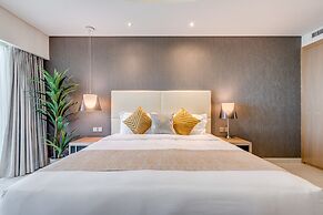 GLOBALSTAY. DAMAC Tower Paramount