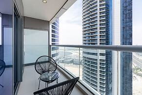 GLOBALSTAY. DAMAC Tower Paramount