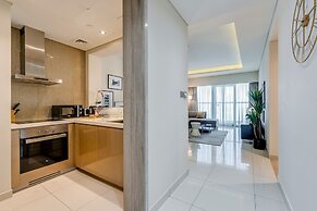 GLOBALSTAY. DAMAC Tower Paramount