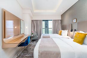 GLOBALSTAY. DAMAC Tower Paramount