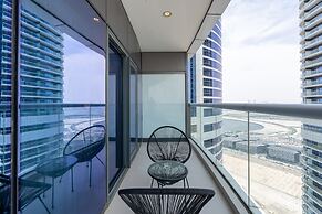 GLOBALSTAY. DAMAC Tower Paramount