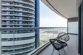 GLOBALSTAY. DAMAC Tower Paramount