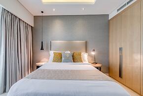 GLOBALSTAY. DAMAC Tower Paramount