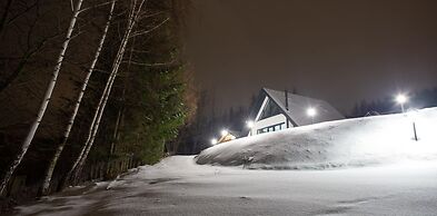 Mountain Stay With Hot Tub