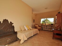 Villa in Algarve With Private Pool