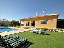 Villa in Algarve With Private Pool