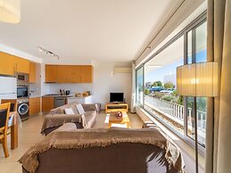 An Idyllic Algarve Home by the Water