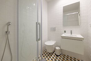 FLH Porto Downtown GuestHouse