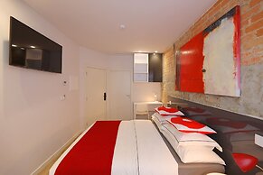 FLH Porto Downtown GuestHouse