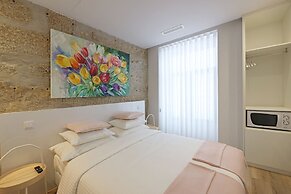 FLH Porto Downtown GuestHouse