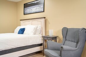 Riverside Inn