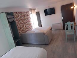 Cit'Hotel Le Montreal