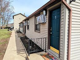 Riverside Motel
