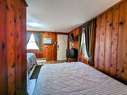 Riverside Motel