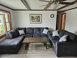 Riverside Motel
