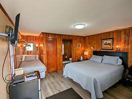 Riverside Motel