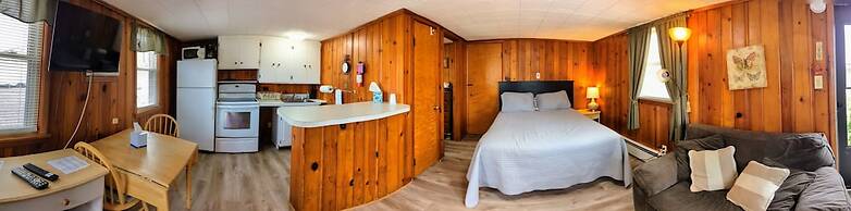 Riverside Motel