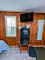 Riverside Motel
